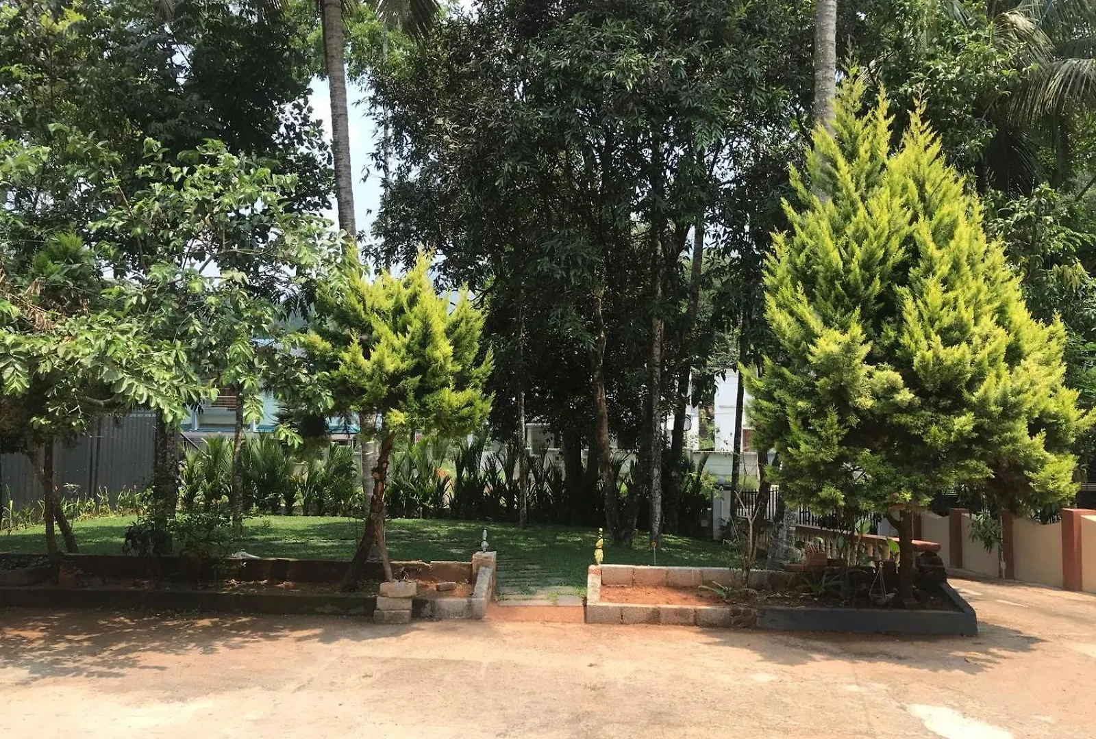Homestay Maanasa Apartment Kalpetta India